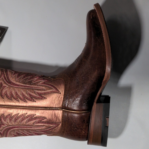 ARIAT- NEW Calamity Jane Cowboy Boots - Picture 7 of 16